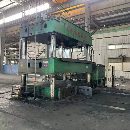[]工厂在位，南通华东630四柱液压机。工作台面2.23.2，.